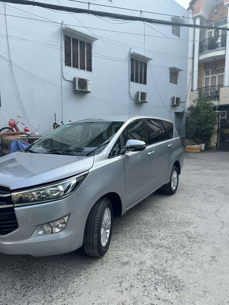 Toyota Innova 2018 2.0E - 70000 km