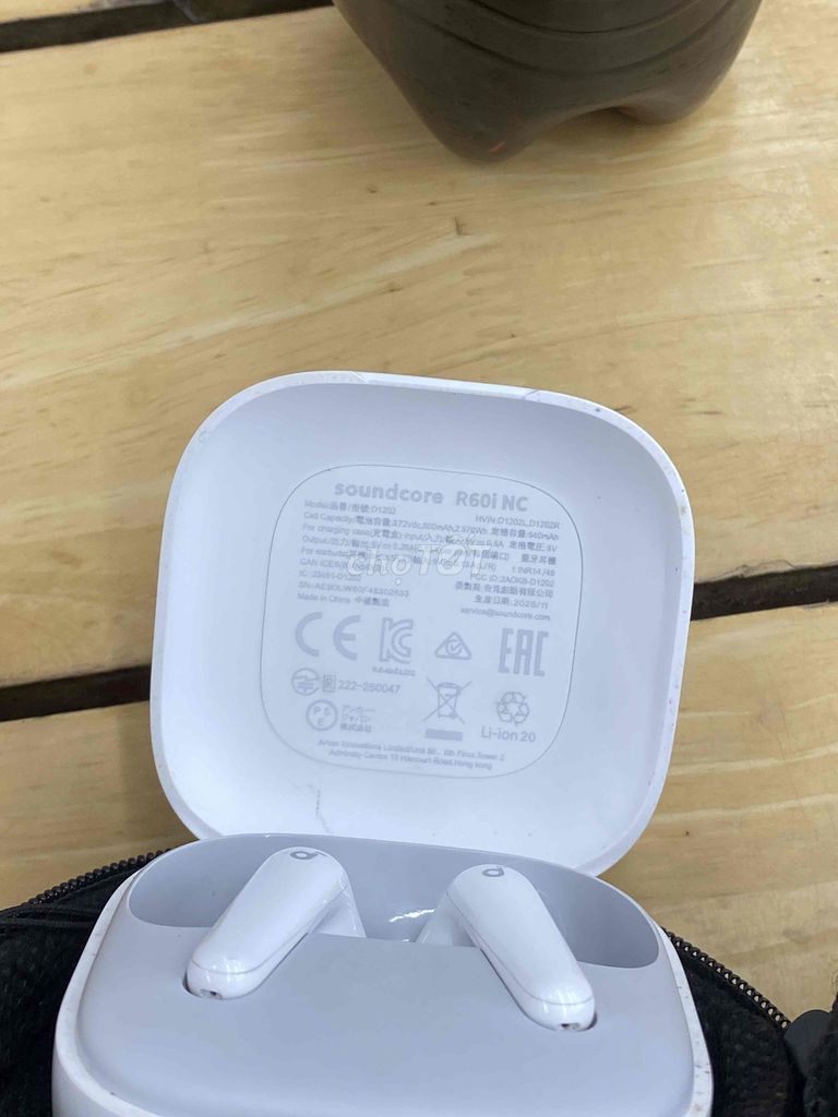 Tai nghe Soundcore R60i NC chống ồn trắng cũ. Mua bán Tivi, Âm thanh tại Thành phố Sóc Trăng Sóc Trăng được đăng bởi gia hòa hình 1