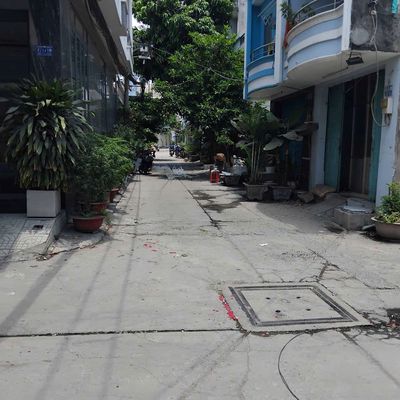 CHO THUÊ NHÀ NGUYÊN CĂN NHỎ GỌN PHÙ HƠP GIA ĐÌNH NHỎ. Cho thuê nhà ở tại Quận 8 Tp Hồ Chí Minh được đăng bởi NHÀ ĐẤT HỒNG CHÂU