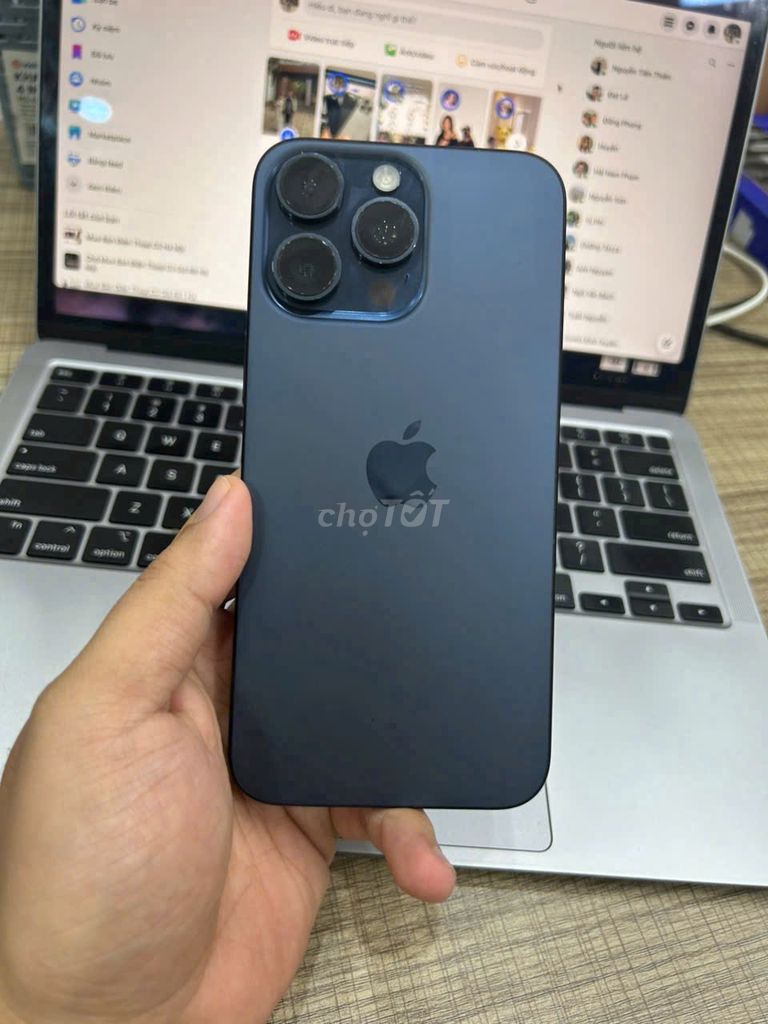 iPhone 15 Pro 128GB zin all. Có trả góp. Giá HSSV. Mua bán Điện thoại tại Quận Đống Đa Hà Nội được đăng bởi Bùi Hiếu  H iStore hình 1