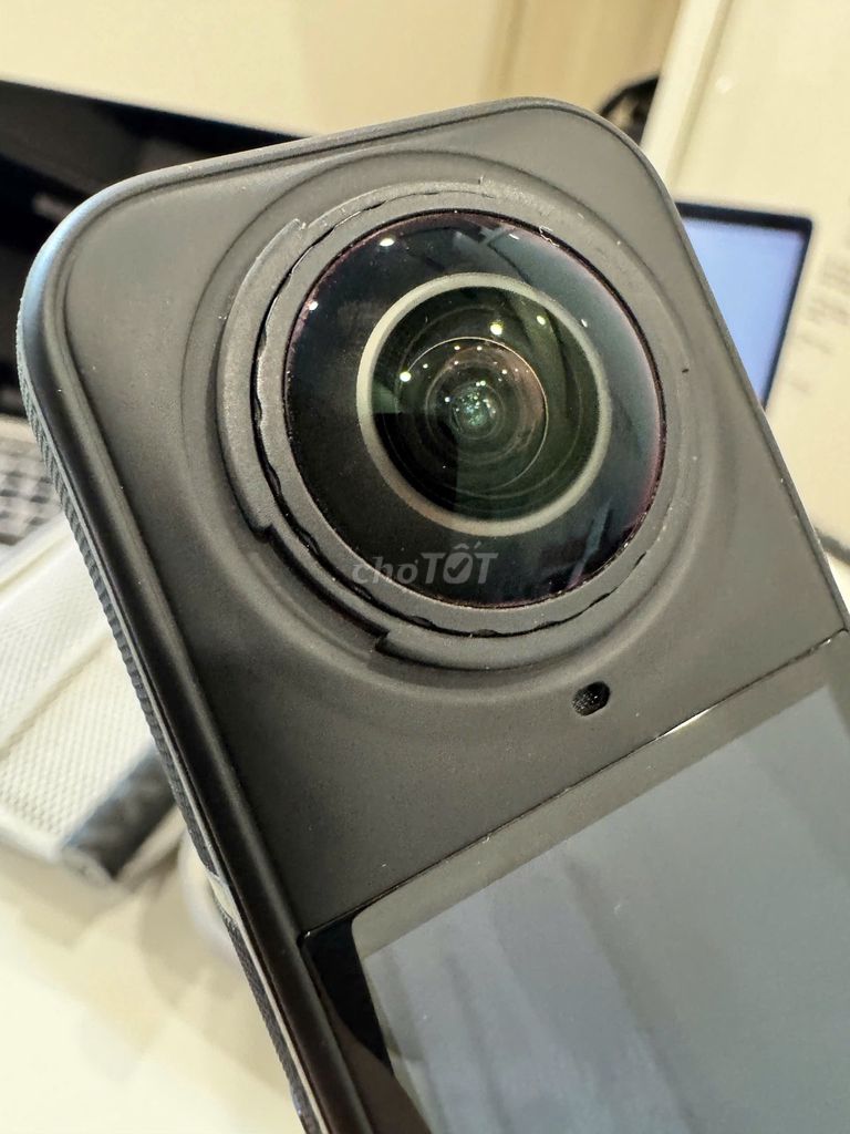 Máy quay Insta360 X5 Đen 128GB. Mua bán Máy ảnh, Máy quay tại Quận Đống Đa Hà Nội được đăng bởi Quang Luxthumua hình 1