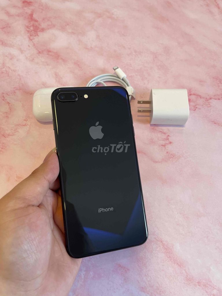 8 Plus 64 QTế LL/A Full Zin Áp Đang Xài Pin Zin 92