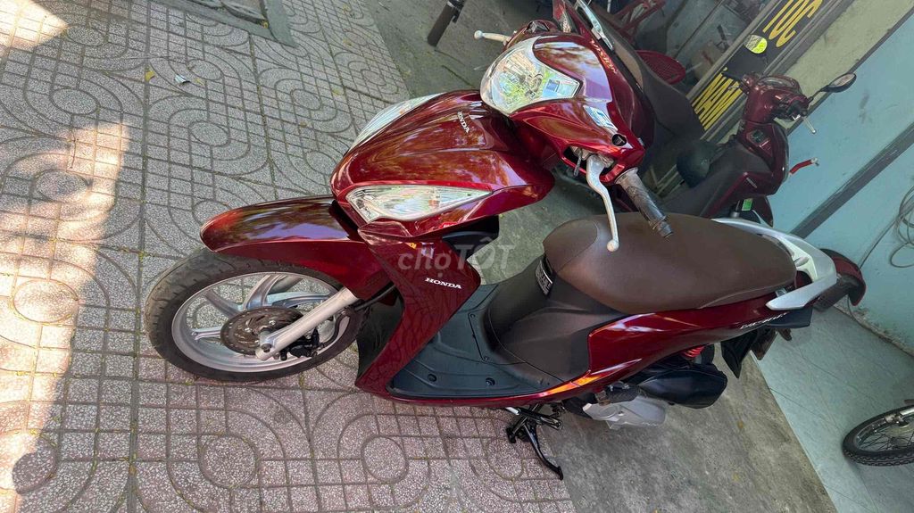 vision 2017 đẹp keng zin êm ru bs68 9chủ cccd. Mua bán Xe máy tại Huyện Bình Chánh Tp Hồ Chí Minh được đăng bởi CH HƠN PHÁT CHUYÊN MUA BÁN XE CŨ MỚI hình 3