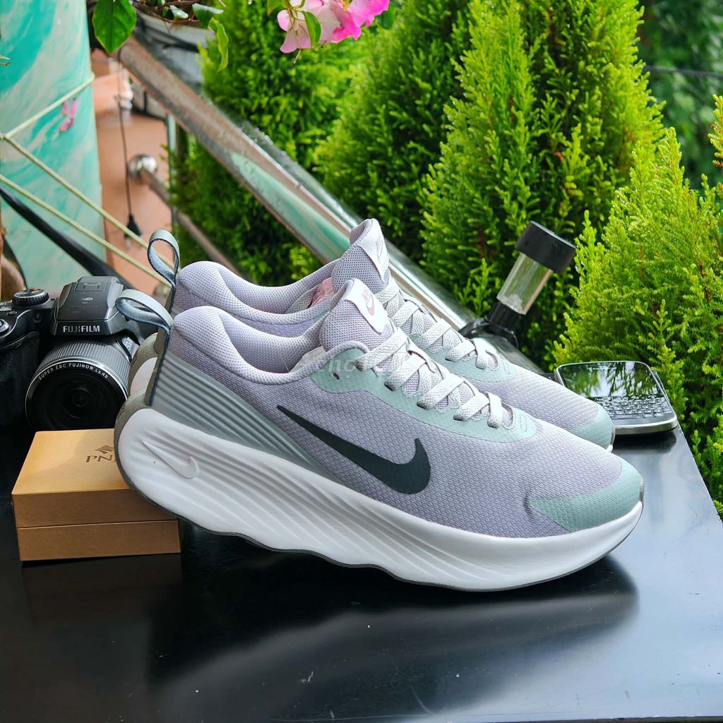 [CHÍNH HÃNG] Giày thể thao Nike Promina Xám nhạt. Mua bán Giày dép tại Thành phố Thủ Dầu Một Bình Dương được đăng bởi chú CÔNG AN bán giày CHÍNH HÃNG hình 1