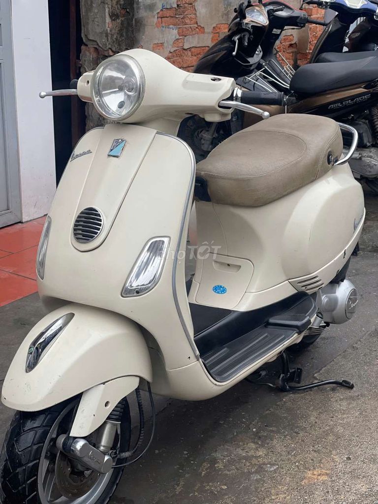 Vespa 125cc xe đẹp máy zin chính chủ em đi