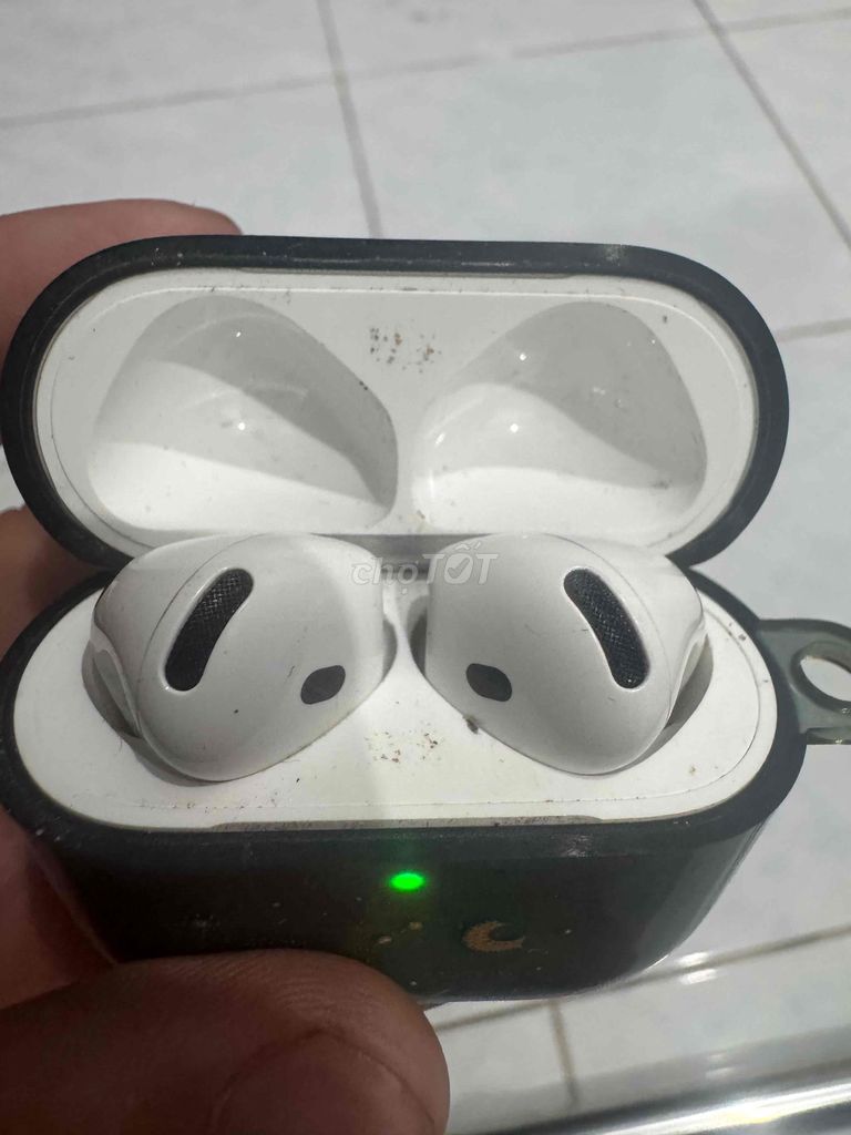 Combo 2 cái airpods-4 với 2. Mua bán Tivi, Âm thanh tại Quận 12 Tp Hồ Chí Minh được đăng bởi Lân Nguyễn hình 1