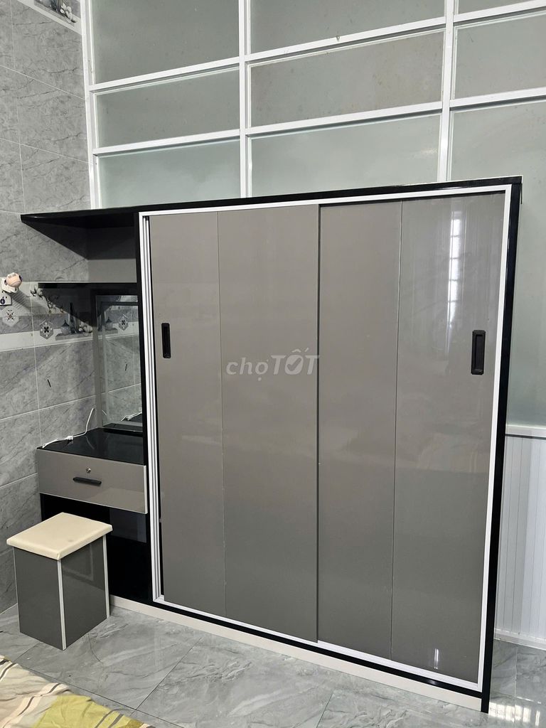 Tủ nhựa Đài Loan Xám Cửa lùa KÈM BÀN TRANG ĐIỂM=TỦ. Mua bán Tủ, kệ gia đình tại Thành phố Thủ Đức Tp Hồ Chí Minh được đăng bởi Nội thất Quang Hùng hình 1