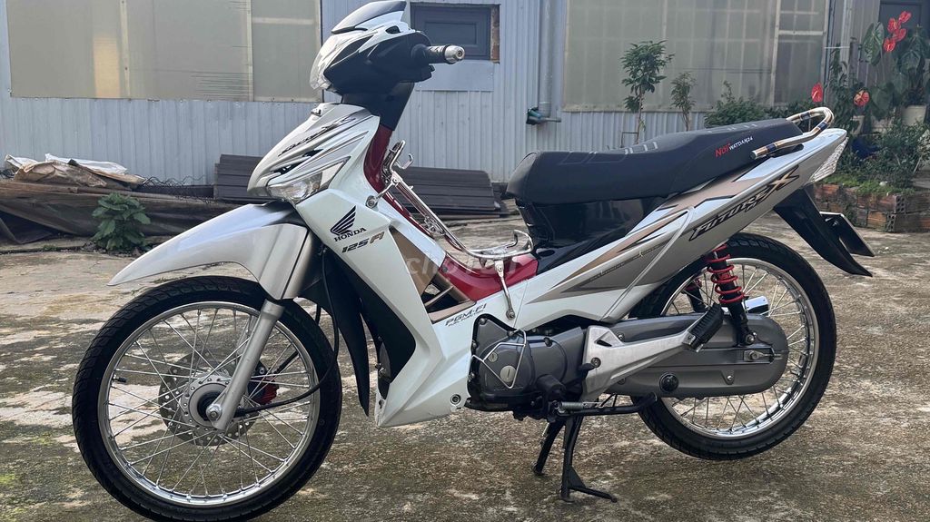 Cần Bán Futrue X xăng cơ dọn nhẹ nhàng. Mua bán Xe máy tại Thành phố Đà Lạt Lâm Đồng được đăng bởi Nguyen Huy hình 3
