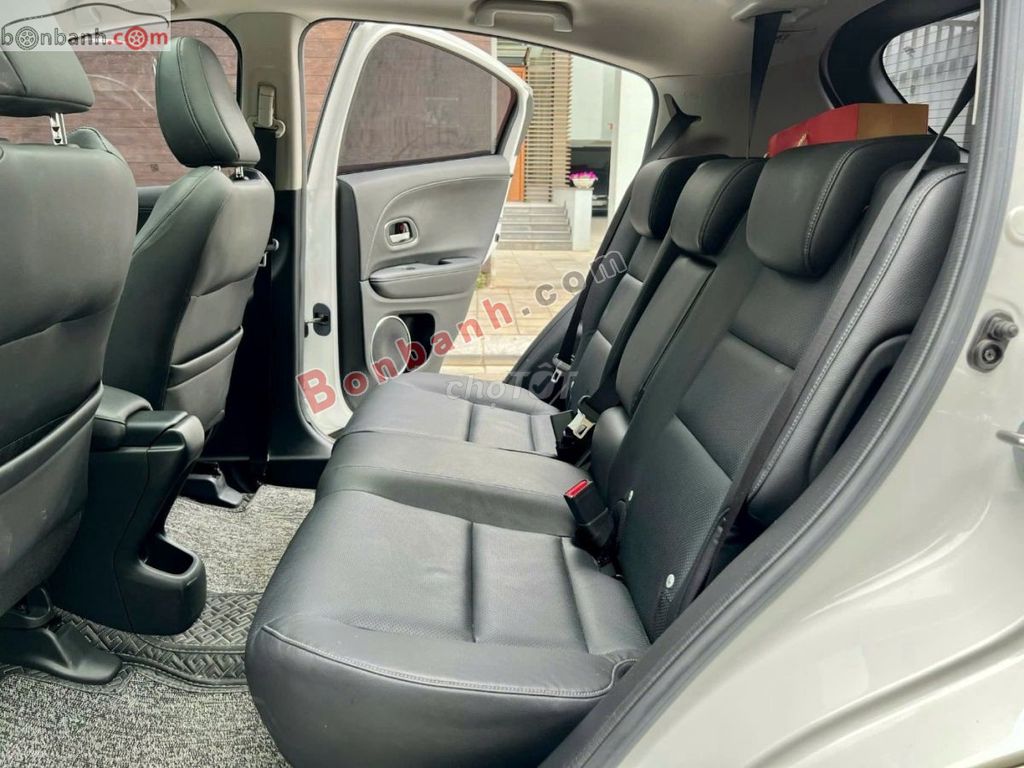 Honda HRV L 2019 - 556 Triệu. Mua bán Ô tô tại Quận Bắc Từ Liêm Hà Nội được đăng bởi Thịnh Nguyễn hình 7