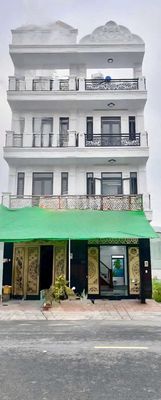Townhouse 56 m² · 4 bed · Đường Tây Lân