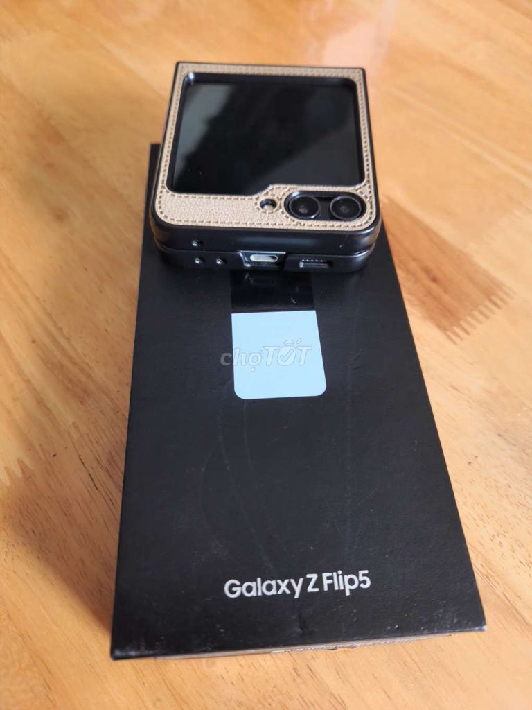 Samsung Galaxy Z Flip5 256GB Xanh ngọc. Mua bán Điện thoại tại Quận Gò Vấp Tp Hồ Chí Minh được đăng bởi Dinh Khanh hình 1