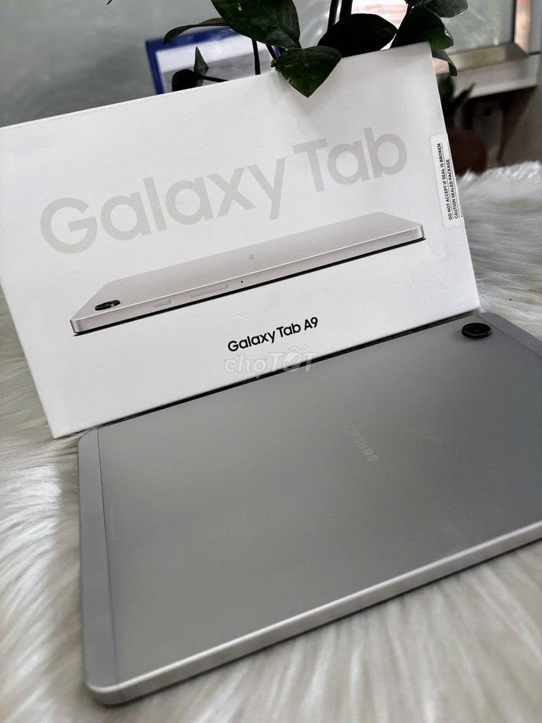 Samsung Galaxy Tab A9 Bạc Mới. Mua bán Máy tính bảng tại Huyện Củ Chi Tp Hồ Chí Minh được đăng bởi Hương Điện Máy Trả Góp Lê Triều hình 1