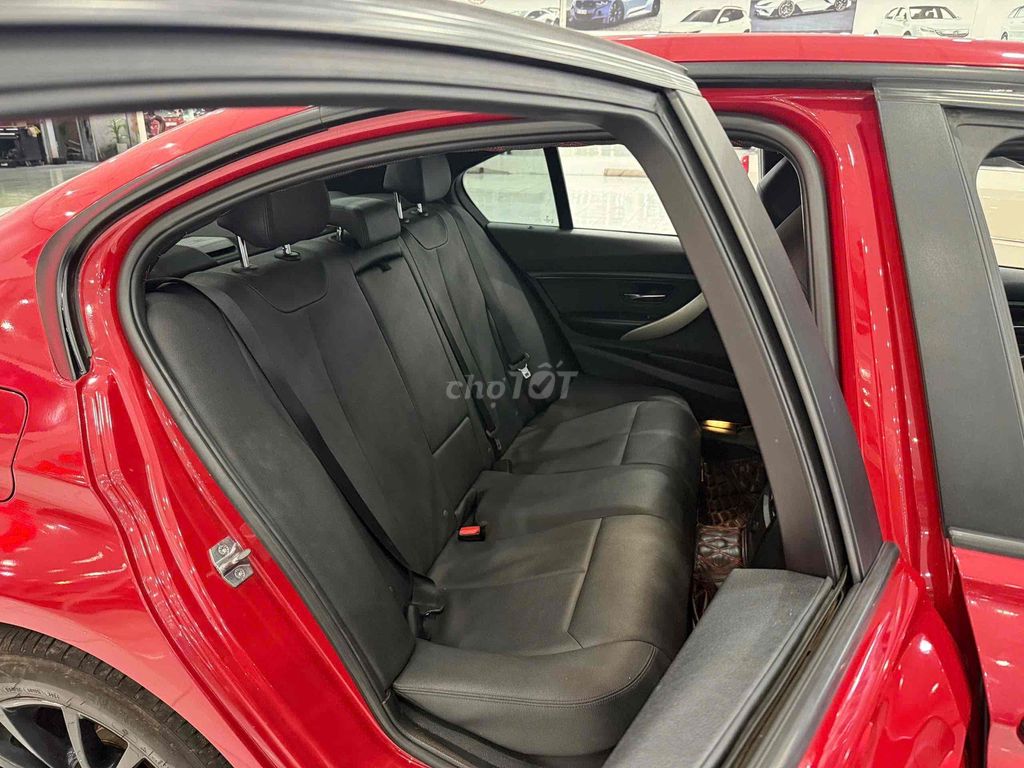 BMW 3 Series model 2013 320i xe đẹp zin độ bô nổ. Mua bán Ô tô tại Thành phố Thủ Dầu Một Bình Dương được đăng bởi Dương Tuấn Anh hình 10