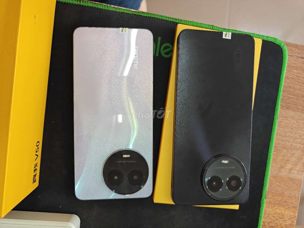 Realme V50 fullbox, màn hình 120hz. Mua bán Điện thoại tại Quận Thanh Xuân Hà Nội được đăng bởi cửa hàng điện thoại giá rẻ hình 1