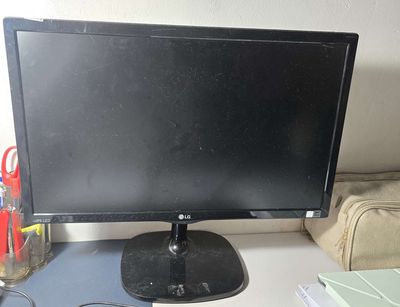 Màn hình máy tính LG 22". Mua bán Máy tính để bàn tại Quận 7 Tp Hồ Chí Minh được đăng bởi dua hau