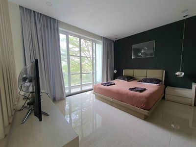 Villa 180 m² · 4 bed · Jamona Golden Silk