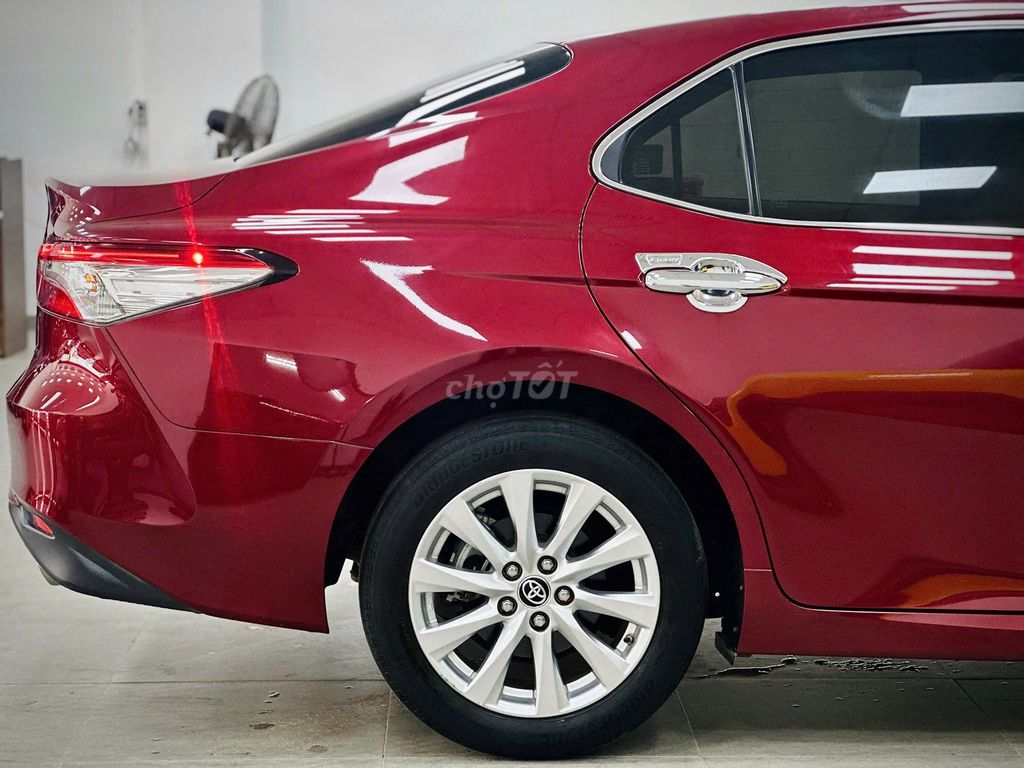 Toyota Camry 2019 2.0G - 20000 km. Mua bán Ô tô tại Thành phố Thủ Đức Tp Hồ Chí Minh được đăng bởi Kim Ngân Xe Lướt hình 18