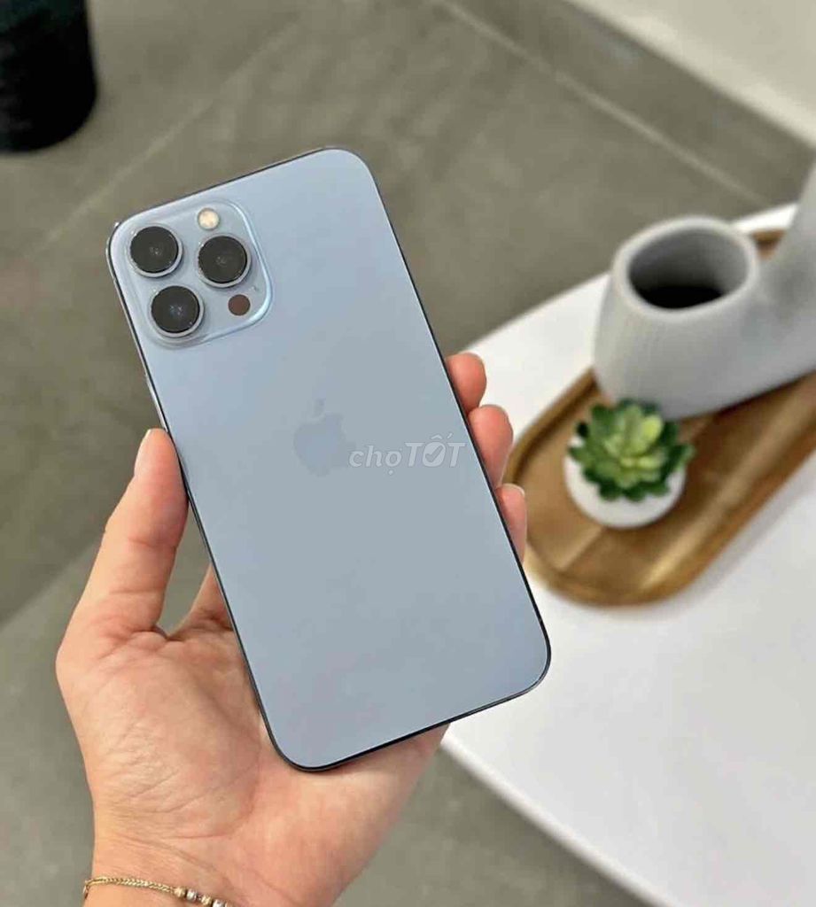 Apple iPhone 13 Pro Max Xanh dương. Mua bán Điện thoại tại Quận Ngũ Hành Sơn Đà Nẵng được đăng bởi Lê Quang Đạt hình 1
