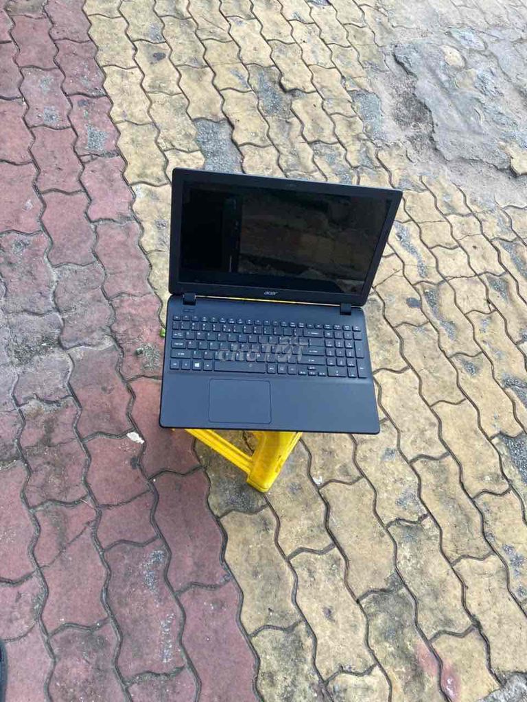Acer Celeron 15.6 inch 4GB/500GB Windows 10 Pro. Mua bán Laptop tại Thành phố Thuận An Bình Dương được đăng bởi phúc cần alo ko nhắn tin  hình 1