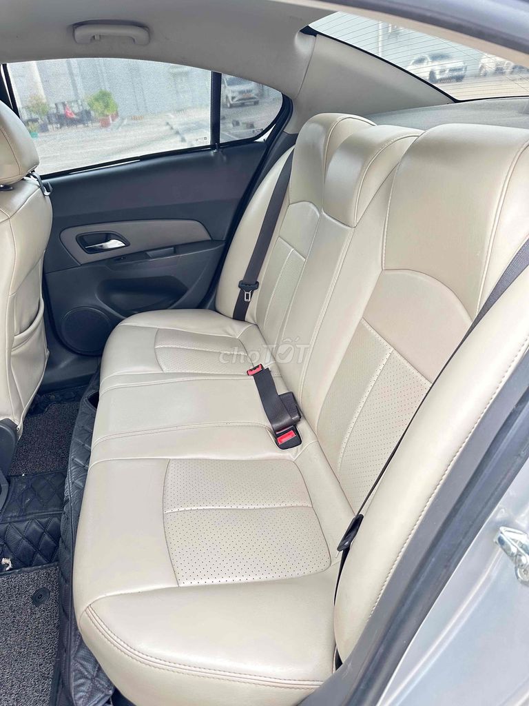 Chevrolet Cruze 2011 LS 1.6 - 80000 km. Mua bán Ô tô tại Quận Gò Vấp Tp Hồ Chí Minh được đăng bởi Bông hình 13