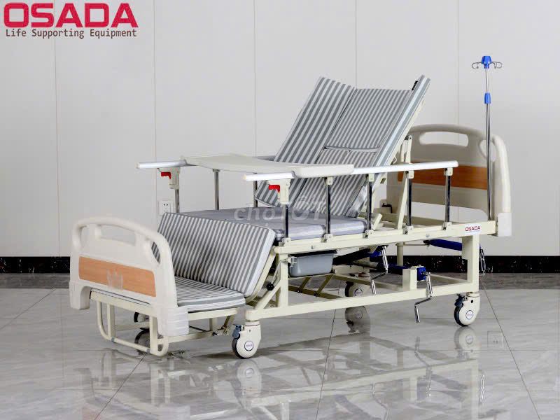 Giường bệnh đa năng - Mới 95% - Còn BH 34 tháng. Mua bán Giường, chăn ga gối nệm tại Quận Gò Vấp Tp Hồ Chí Minh được đăng bởi Kim Ngân hình 2