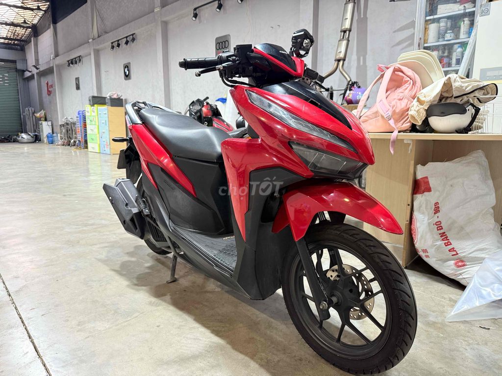 cần bán xe vario 125 2018 một chủ 40kkm