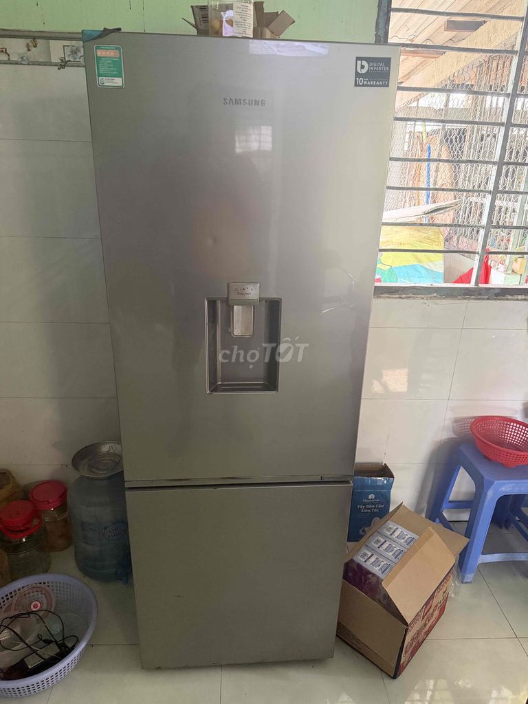 Tủ lạnh Samsung Inverter Bạc. Mua bán Tủ lạnh tại Huyện Bến Lức Long An được đăng bởi Tài nguyễn hình 1