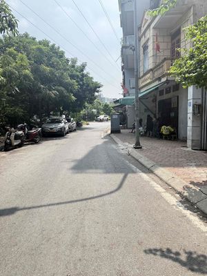 Nhà phố 105 m² · 8 PN · Phố Trần Đại Nghĩa