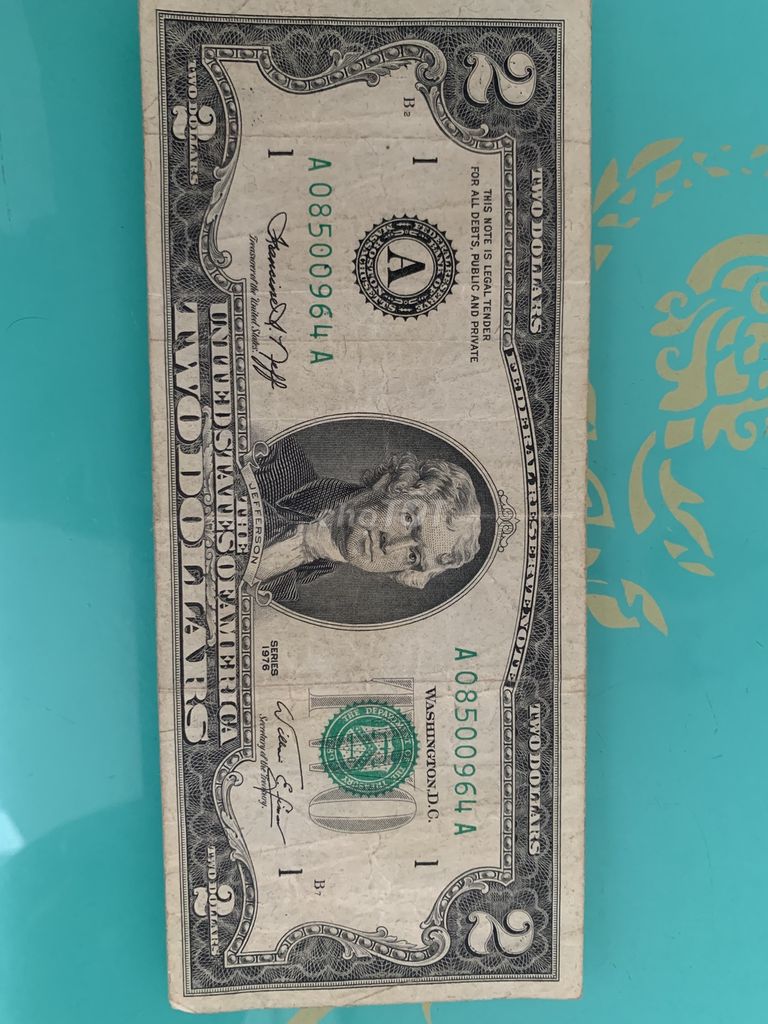 2Usd 1976