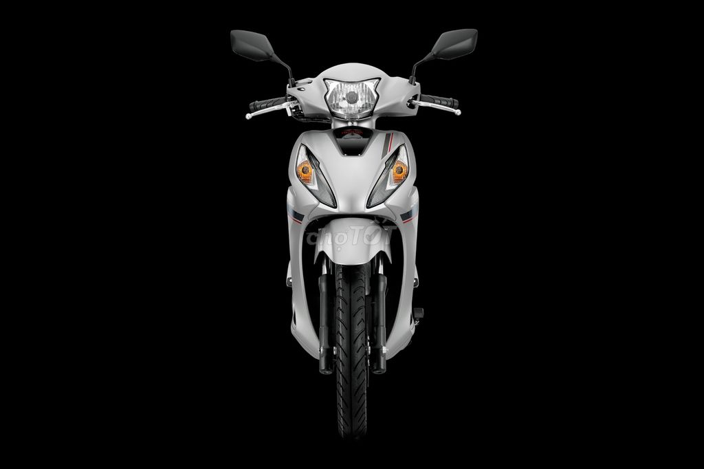 Honda Vision 2025 серебристая