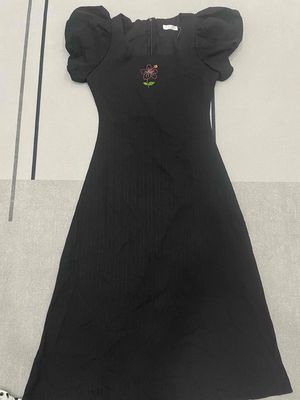 Pass đồng giá 40k. Mua bán Quần áo tại Thành phố Bà Rịa Bà Rịa - Vũng Tàu được đăng bởi Hồ Ngọc Thuỳ Vy