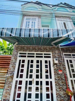 Bán nhà ngã tư ga. Mua bán nhà ở tại Quận 12 Tp Hồ Chí Minh được đăng bởi cường