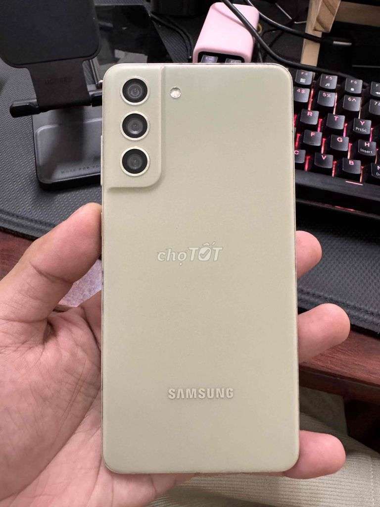 Samsung Galaxy S21 FE 5G Kem Màn hình sọc. Mua bán Điện thoại tại Thành phố Đồng Xoài Bình Phước được đăng bởi Liên Nguyễn hình 1