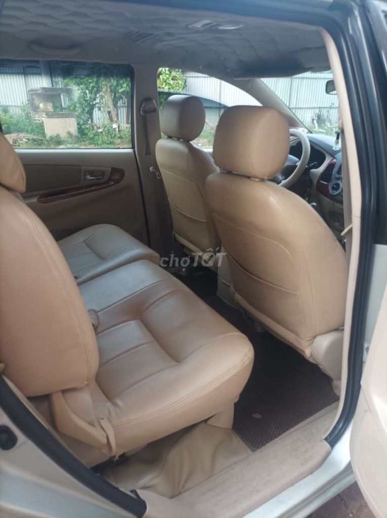 Cần bán INNOVA SƯU TẦM đẹp hiếm có. Mua bán Ô tô tại Quận Hai Bà Trưng Hà Nội được đăng bởi LAM hình 4