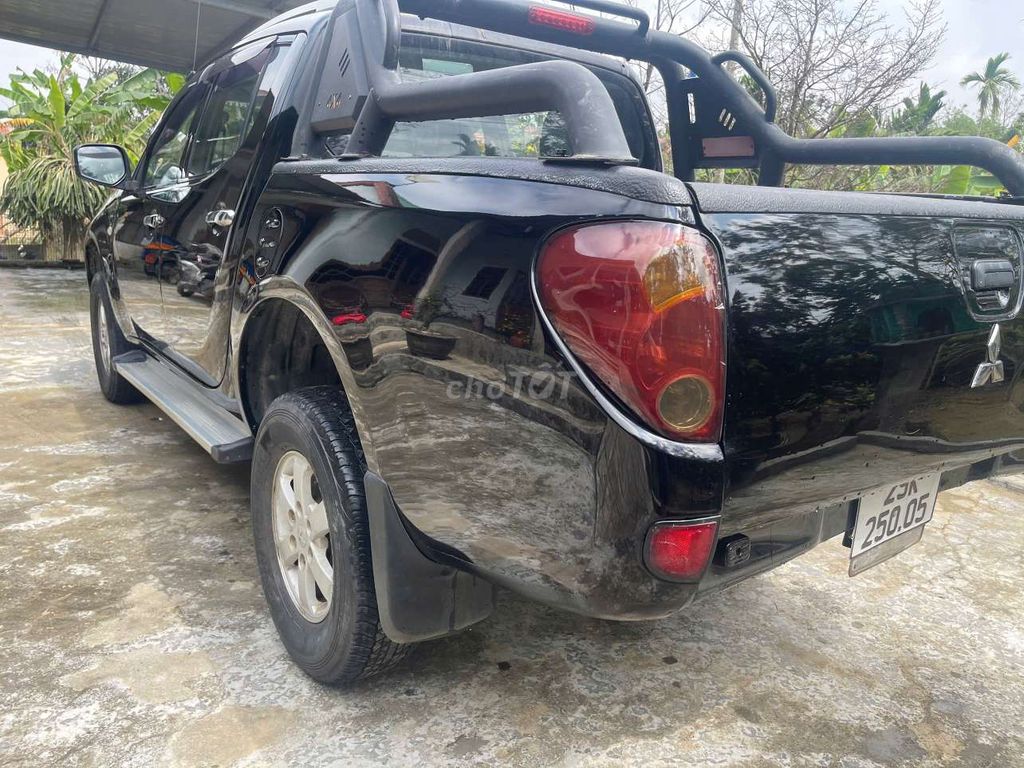 Mitsubishi Triton 2009 - 173826 km