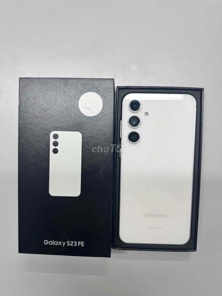 Samsung Galaxy S23 FE 256GB Trắng. Mua bán Điện thoại tại Quận Hải Châu Đà Nẵng được đăng bởi Vsmart Thu Mua Điện Thoại Laptop  hình 1
