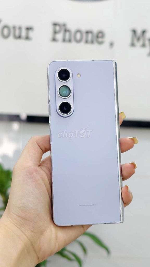 Samsung Z Fold5 256GB Chính hãng. Mua bán Điện thoại tại Quận 10 Tp Hồ Chí Minh được đăng bởi Mon Store hình 1