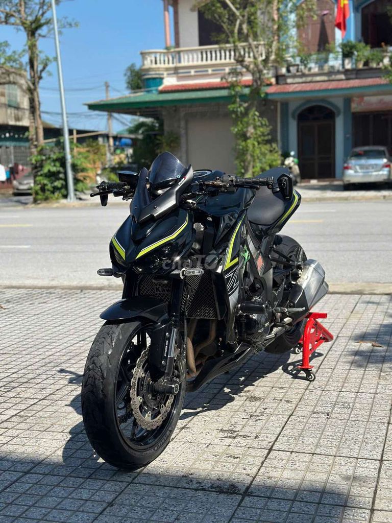 Bán Z1000 Ở TP Hà Tĩnh Zin chính chủ. Mua bán Xe máy tại Thành phố Hà Tĩnh Hà Tĩnh được đăng bởi D Watch hình 2