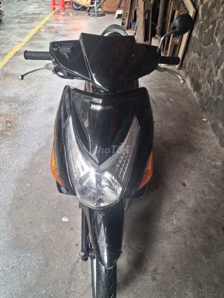 Honda click 2011 xe nhập thái máy êm. Mua bán Xe máy tại Quận 3 Tp Hồ Chí Minh được đăng bởi bắp rang bơ hình 3