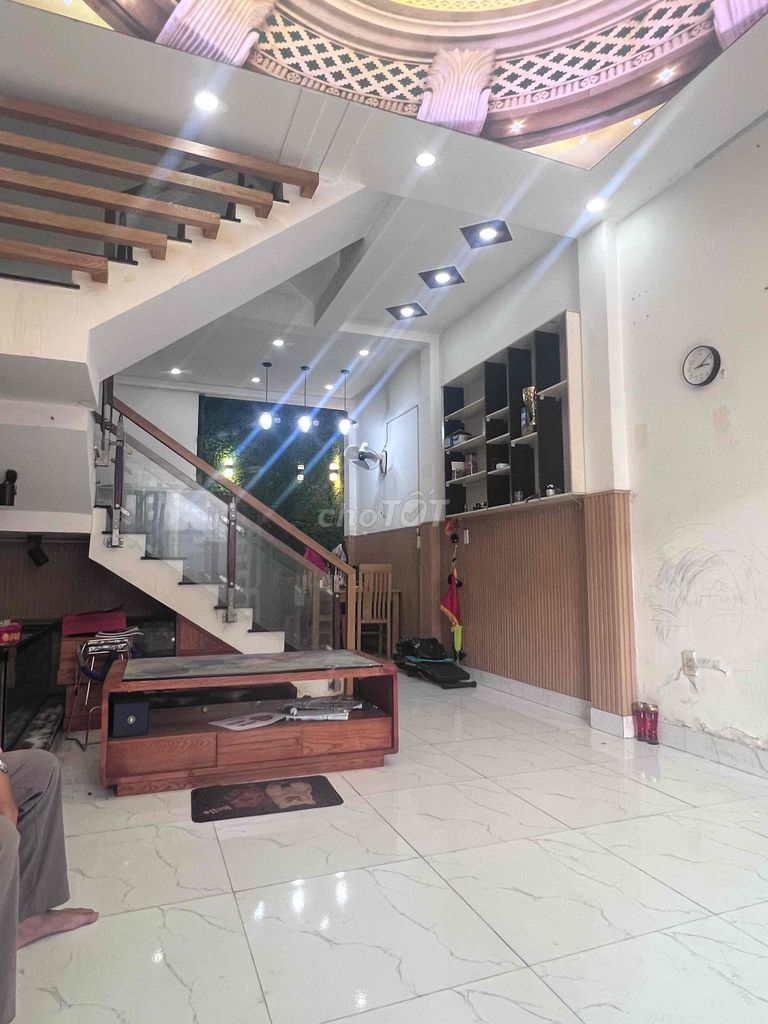 CHO THUÊ NHÀ MỚI FULL NỘI THẤT