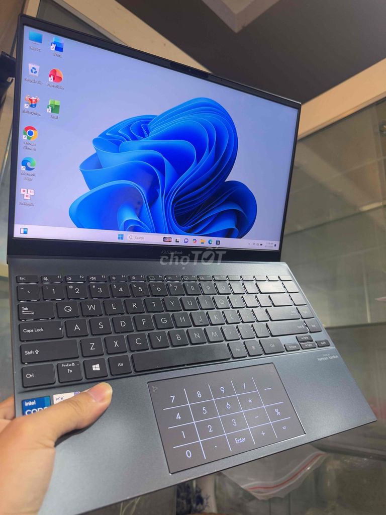 Asus Zenbook i5 11th 14 inch 8GB/256GB. Mua bán Laptop tại Quận Gò Vấp Tp Hồ Chí Minh được đăng bởi Thanh lí cầm đồ hình 1