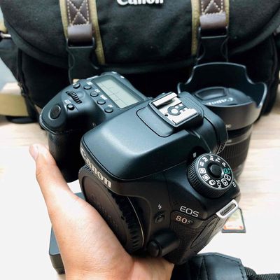 Canon 80D và Lens Sigma 17-50 f2.8