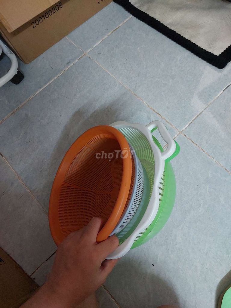 pass rổ nhựa và nồi chảo. Mua bán Nội thất, đồ gia dụng khác tại Huyện Nhà Bè Tp Hồ Chí Minh được đăng bởi Trân hình 1