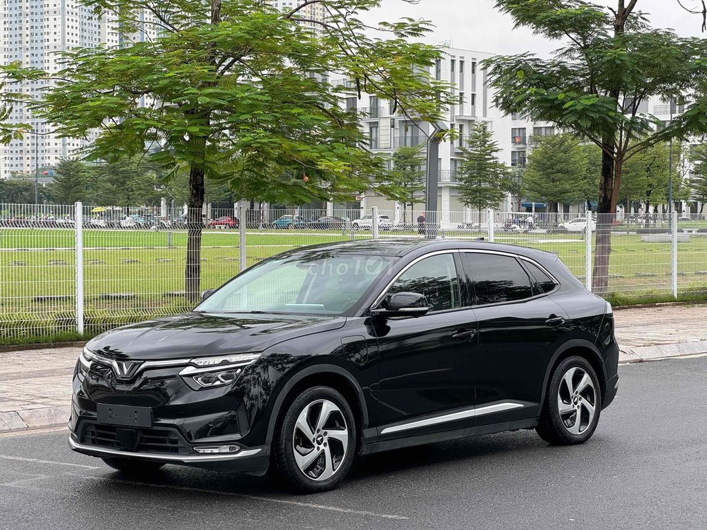 VF8 Eco 2023 Mua Pin Catl giảm 70tr đổi xe xăng. Mua bán Ô tô tại Quận Thanh Xuân Hà Nội được đăng bởi hoang tran minh hình 1