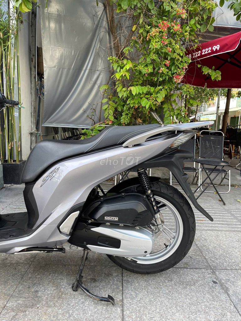 Honda SH 150i ABS 2018 Xám bạc. Mua bán Xe máy tại Quận Tân Phú Tp Hồ Chí Minh được đăng bởi VÕ MINH HẬU hình 12