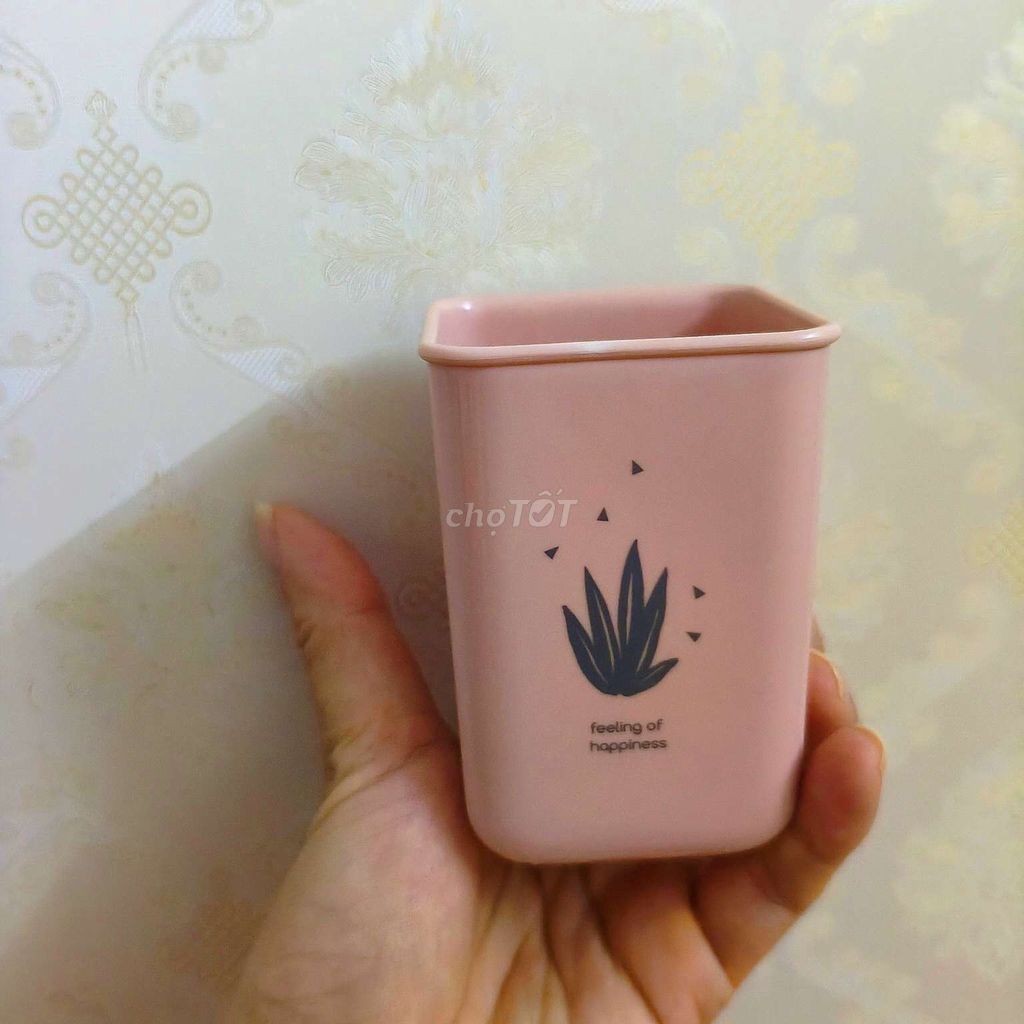 Cốc treo bàn chải thanh lý. Mua bán Thiết bị vệ sinh, nhà tắm tại Quận Hai Bà Trưng Hà Nội được đăng bởi Còn Còn Còn  hình 1