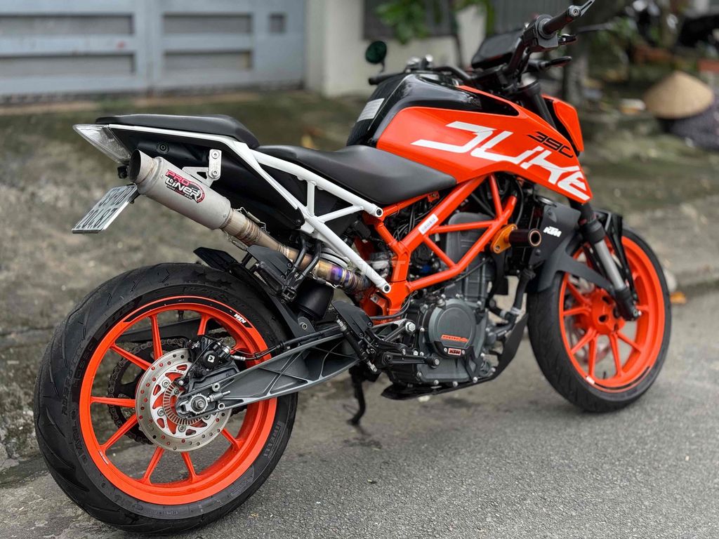 KTM duke 390 odo 27000km,zin đẹp bstp chính chủ. Mua bán Xe máy tại Quận 6 Tp Hồ Chí Minh được đăng bởi TanNguyenStore  hình 3