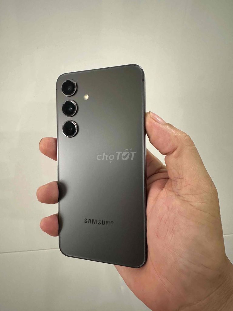 Samsung S24 xám 8G 256G  máy ssvn zin áp. Mua bán Điện thoại tại Huyện Cần Đước Long An được đăng bởi nguyễn thanh phong hình 1