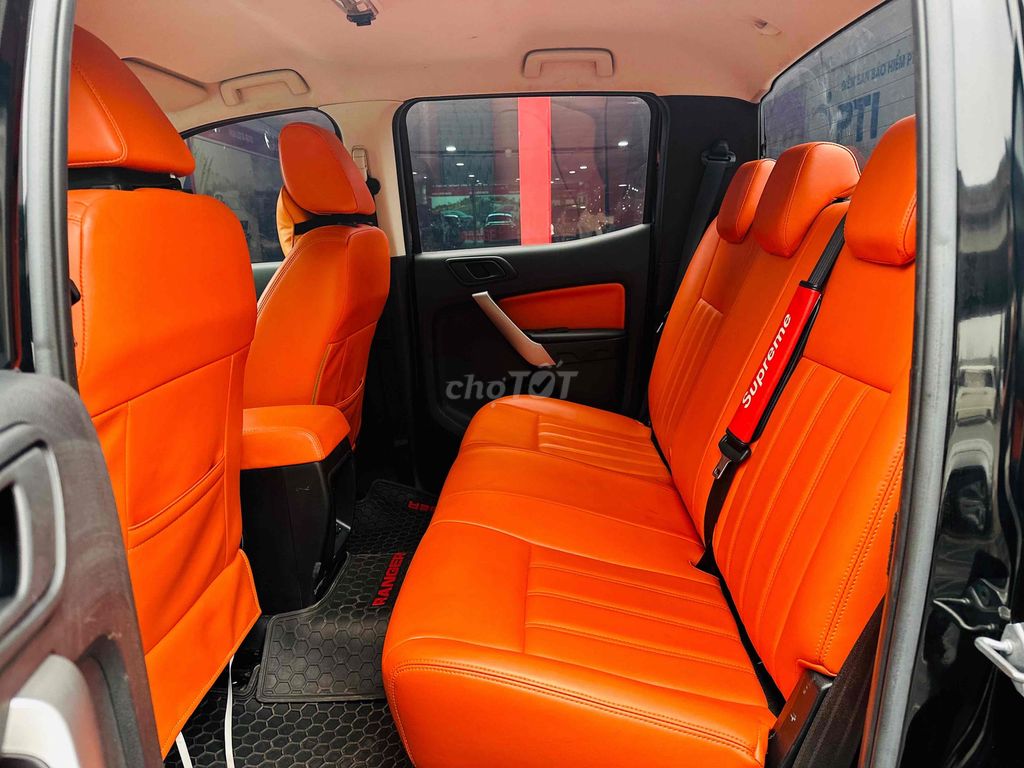Ford Ranger 2020 Số sàn 70.000 km. Mua bán Ô tô tại Quận Hoàng Mai Hà Nội được đăng bởi anh Biên hình 9