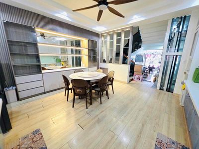 Аренда · 3 комн. · 80 м² · Quận Hải Châu, ул. Đường Tiểu La